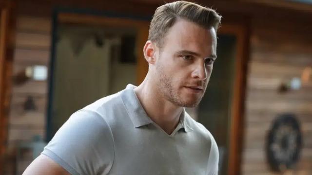 Kerem Bürsin'den Selin Yağcıoğlu'na Aşk İtirafı: Yıllar Sonra Gelen Sürpriz Hamle!