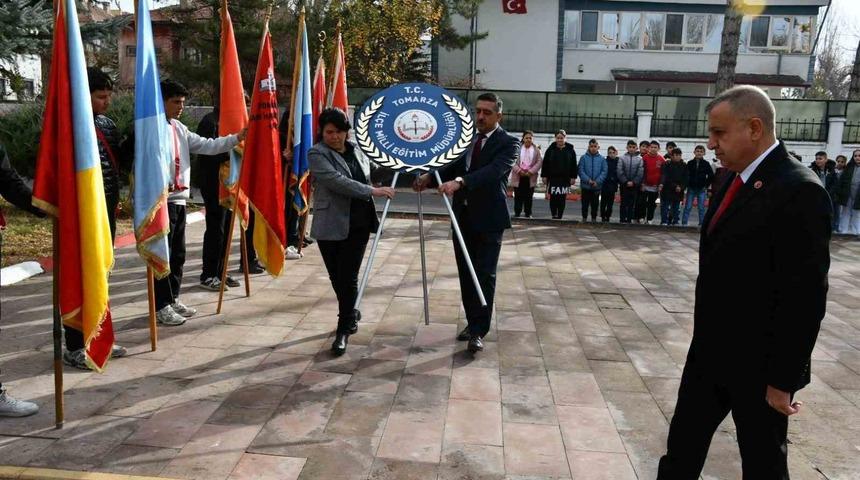 Tomarza’da Öğretmenler günü kutlandı