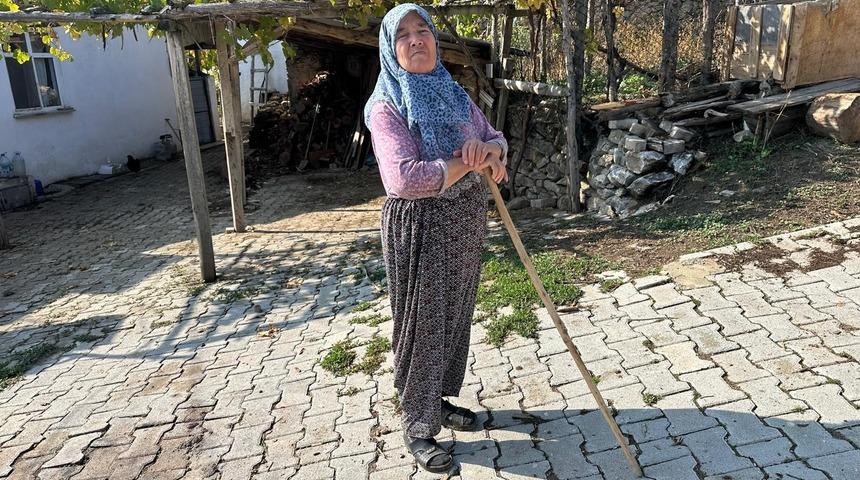 450 yıllık köy hayalet köye dönüştü...Köyde sadece 4 kişi yaşıyor