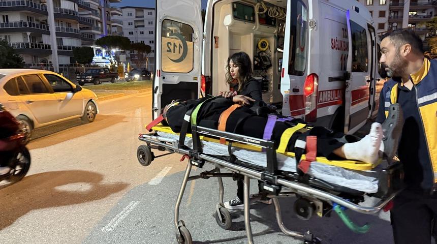 Gazipaşa'da otomobil ile motosiklet çarpıştı: 1 yaralı