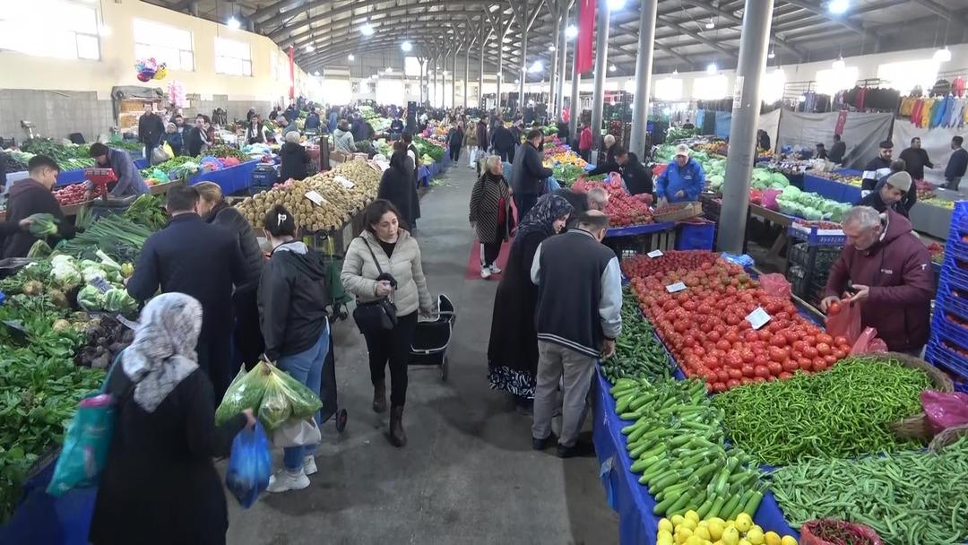 Kazancı yetmeyince özel sektörde iş bulan eşinin yerine geçti 4