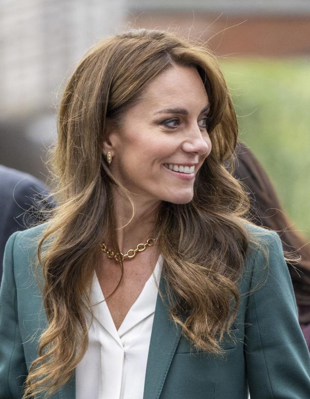 Sarı saçlarından sen suçlusun Prenses! 1