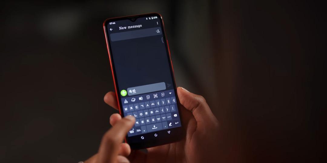 Ünlü YouTuber ortaya çıkardı: İşte Kuzey Kore nin akıllı telefonları 3