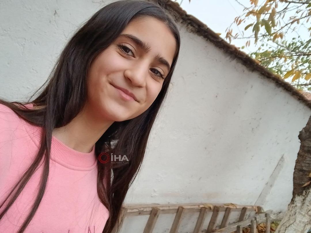 Malatya da kahreden olay: 12 yaşındaki &ouml;ğrenci sınıfta kalp krizinden hayatını kaybetti! 1