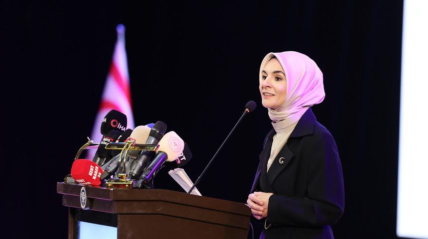 Bakan Göktaş Erzincan'dan duyurdu: Türk Dünyası Kadınlar Birliği kuruluyor