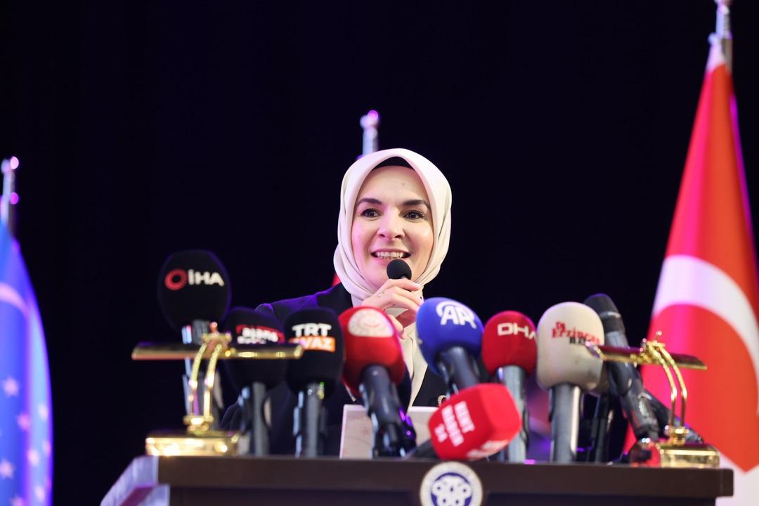 Bakan Göktaş Erzincan dan duyurdu: Türk Dünyası Kadınlar Birliği kuruluyor 2