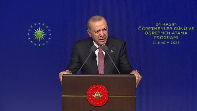Son dakika | Öğretmen atamaları öncesi Cumhurbaşkanı Erdoğan'dan mesaj: Zor ve ulvi bir mesleğe adım atıyorlar