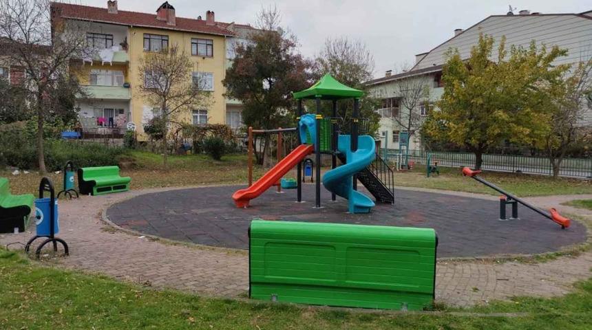 SON DAKİKA | Plevne Parkı'nda korkun&ccedil; olay: 5 &ccedil;ocuğu oyuncaklardan elektrik &ccedil;arptı