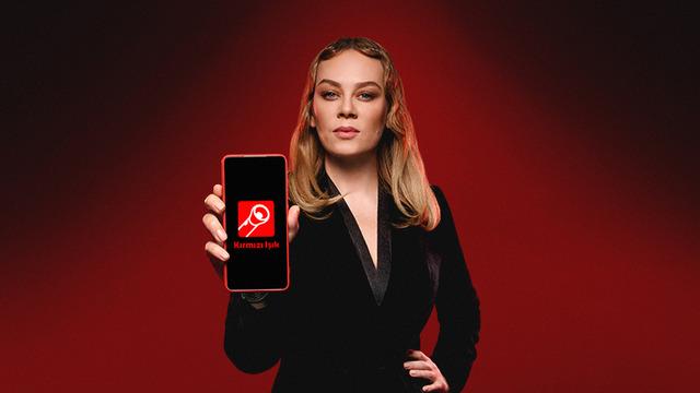 Vodafone’dan 25 Kasım mesajı: “Şiddete karşı rol yapmak zorunda kalan tüm kadınların yanında duruyoruz.”