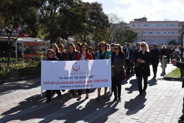 Çanakkale’de 14 Mart Tıp Bayramı törenle kutlandı