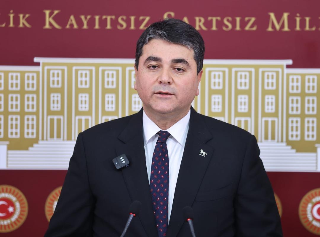 Gültekin Uysal duyurdu! Demokrat Parti, Terörsüz Türkiye komisyonundan çekildi 2