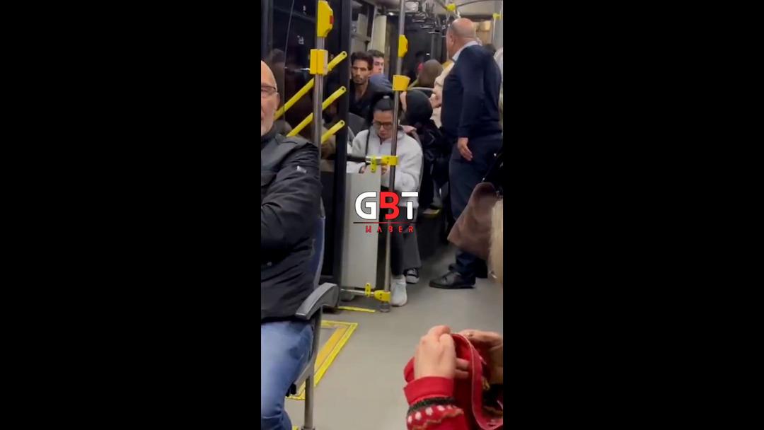 Otobüste tuvaletini yaptı! Yolcular kokudan rahatsız oldu 3