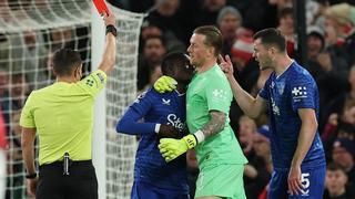 Everton’da skandal olay: Gueye takım arkadaşına tokat attı, kırmızı kart görüp oyundan atıldı!
