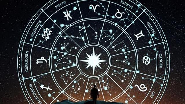 25 Kasım burç yorumları: Gökyüzü bugün hangi sürprizleri hazırlıyor?