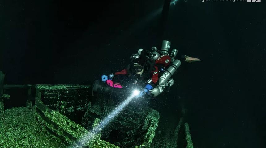  UFO olduğu iddia edilmişti! O gölün dibinde bulundu, tamamen sağlam