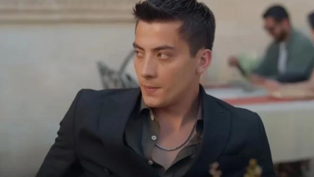 Uzak Şehir'in Kaya'sı hakkında şaşırtan iddia: Atakan Özkaya'nın sevgilisi...