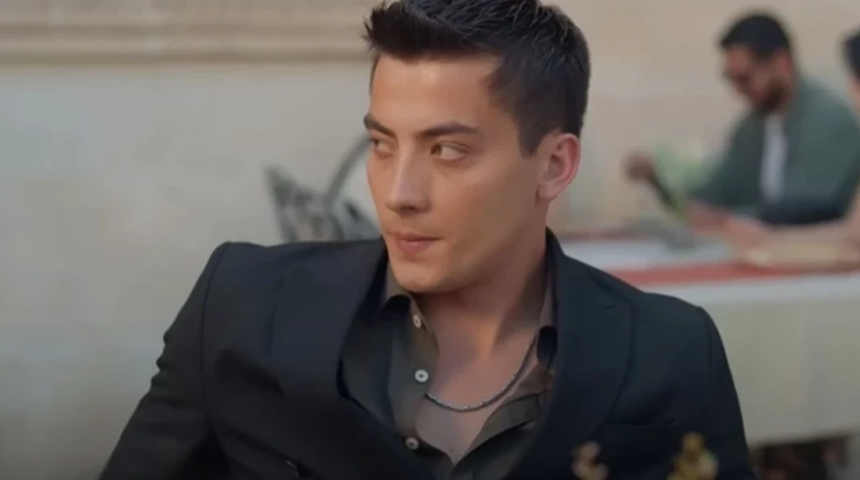 Uzak Şehir'in Kaya'sı hakkında şaşırtan iddia: "Atakan Özkaya'nın sevgilisi..."