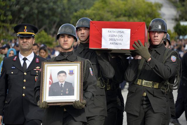 Alanya şehidini uğurladı