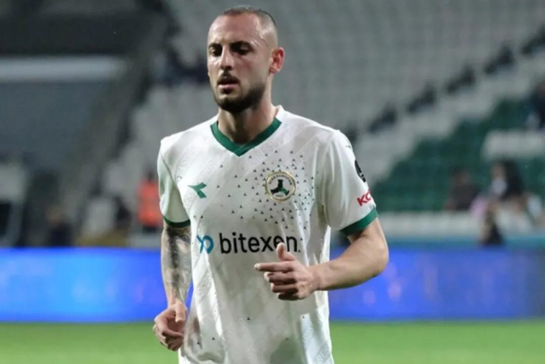 Her şeyi bir bir anlattı: Kendisini ihbar etti!  Bahis şikesi yaptım  Tesislerde g&ouml;r&uuml;ş&uuml;p 20 bin dolara anlaşmışlar 2