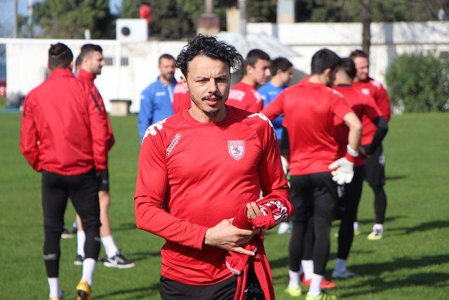 Vali Kaymak’tan Samsunspor’a baklavalı moral