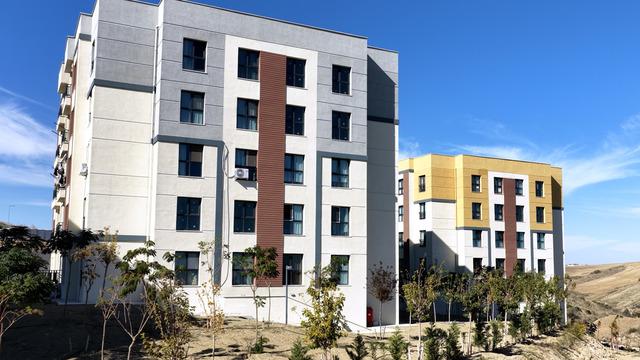 Bakan Kurum'dan sosyal konut paylaşımı: 'Türkiye'yi ev sahibi yapacağız'