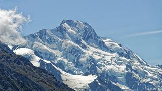 Yeni Zelanda’da dağ tırmanışında 2 kişi hayatını kaybetti