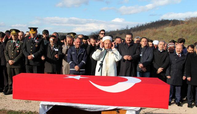 Amasya'da şehidi yaklaşık 7 bin kişi son yolculuğuna uğurladı