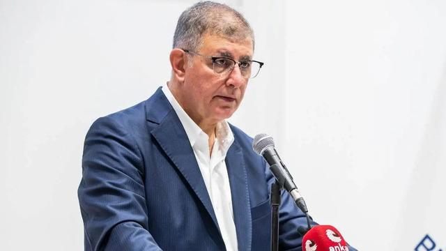 Cemil Tugay, 'AK Parti' iddialarını bir daha yalanladı: Parti değiştiren başkan İzmir’de sokağa çıkamaz, tükürüğe boğarlar