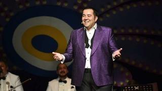 Ata Demirer aşka geldi! Genç sevgilisiyle Paris kaçamağı