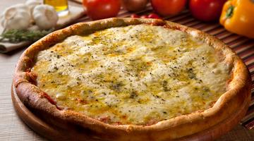 Masterchef pizza tarifleri: Evde dört peynirli pizza nasıl yapılır?