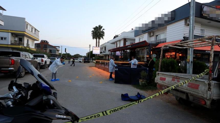 Husumeti bitirmek i&ccedil;in bir araya gelen akrabaların tartışması cinayetle bitti