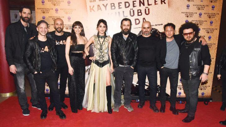 Kaybedenler Kulübü Yolda'nın galasında herkes ona baktı G2