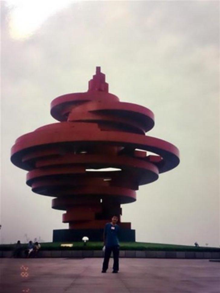 Yıllar sonra ortaya çıktı! Meğer arkasındaki adam... G4