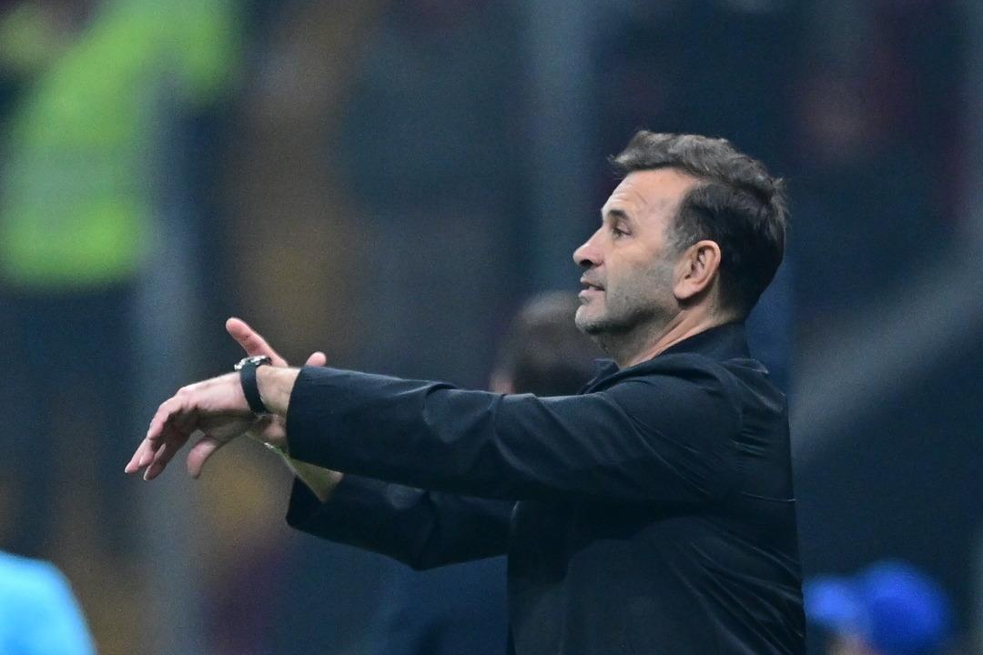 Galatasaray da Okan Buruk tan Union Saint-Gilloise maçının hakemine olay tepki! 3