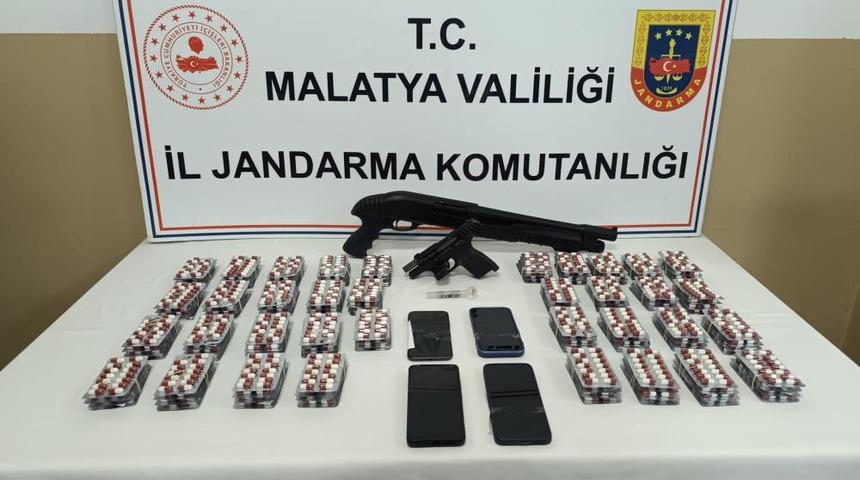 Malatya’da uyuşturucu operasyonu: 4 gözaltı