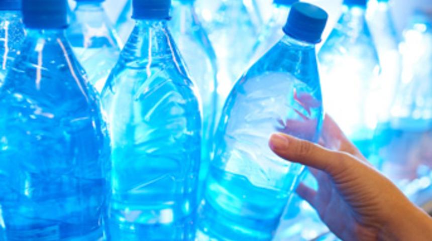 Büyük skandal: İçme suyunda plastik maddeler bulundu