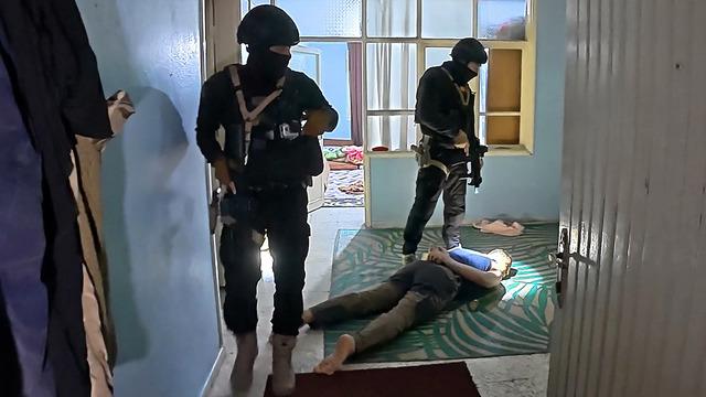 DEAŞ'ın 'uyuyan hücreleri'ne operasyon: 12 gözaltı