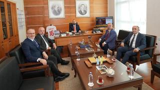 TÜBAF'tan Faruk Acar'a ziyaret