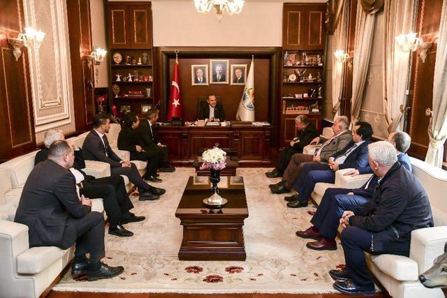 Sözlü, TSYD Adana Şubesi’nin yeni yönetimini konuk etti
