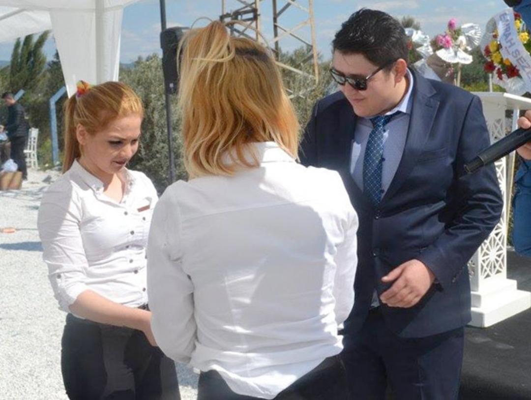 &Ccedil;iftlik Bank'ın sahibi Mehmet Aydın '&ccedil;ıplak g&ouml;steren g&ouml;zl&uuml;k' satmış