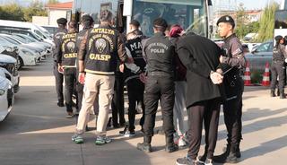 'Buluşma Tuzağı' kuran çete çökertildi!