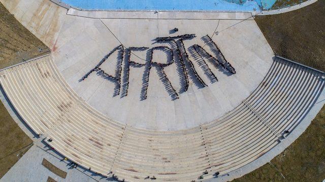 Üniversite öğrencilerinden Pi duruşu ile Afrin’e destek