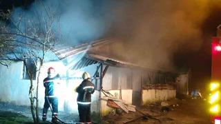 Kaynarca’da ev yangını söndürüldü