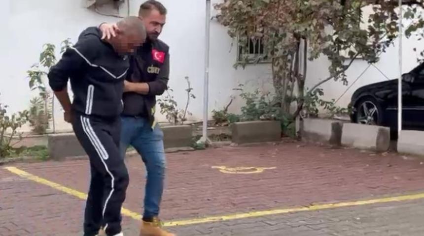 Barışmak için buluştuğu husumetli akrabasını vurarak öldüren zanlı adliyeye sevk edildi