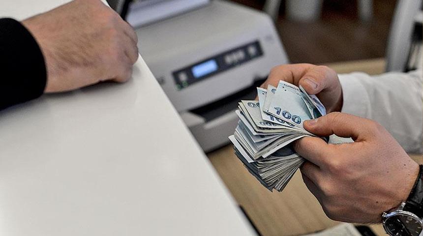 Emekli promosyonlarında yıl sonu yarışı kızışıyor: Bankalar rekor yekliflerle emeklileri cezbediyor