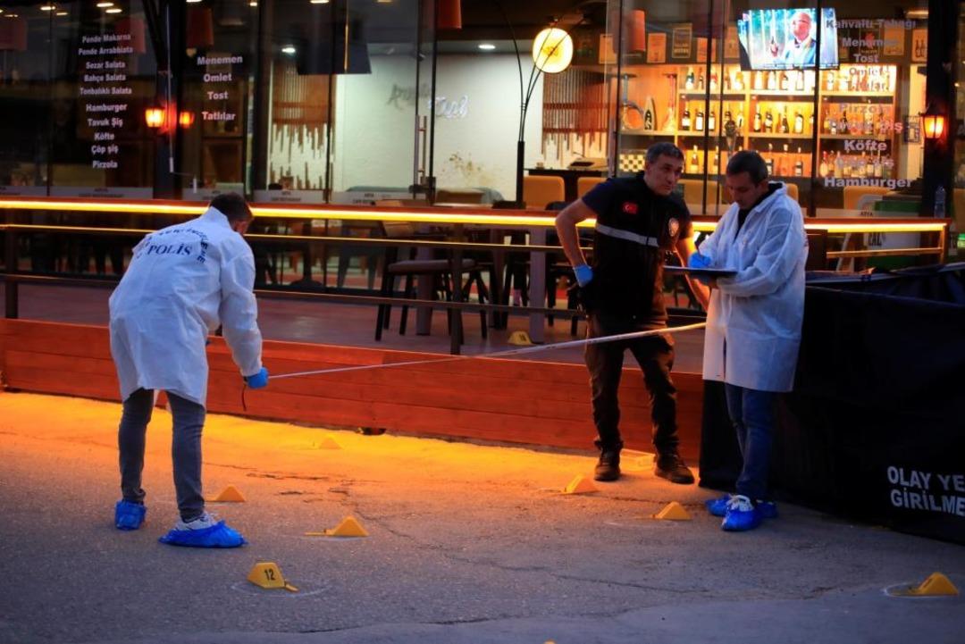 Kendi doğum g&uuml;n&uuml;nde barışmak i&ccedil;in buluştuğu husumetlisini &ouml;ld&uuml;rm&uuml;ş 2