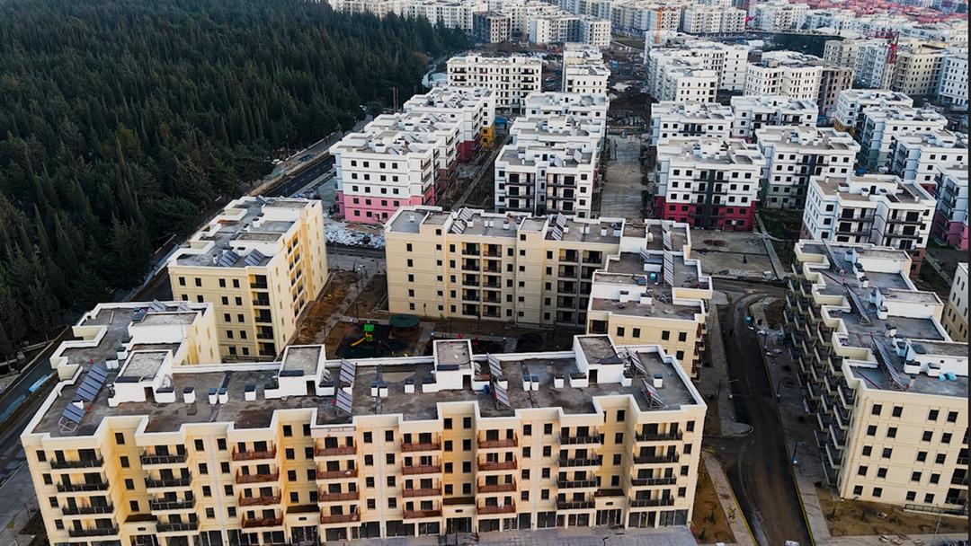 Bakan Kurum  Küllerinden doğan Hatay  sözleriyle paylaştı: "Yıkımın  merkeziydi  artık asrın inşasının sembolü" 5