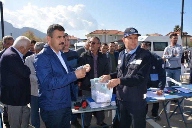 Dalyan’da yeni pazar yerinin kura çekimi yapıldı