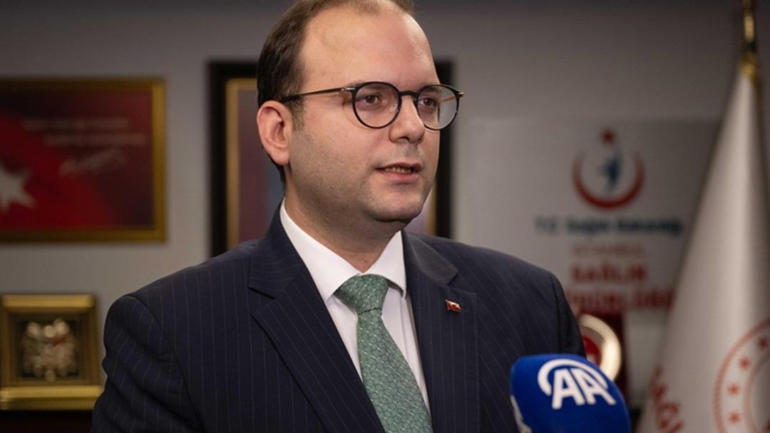 İstanbul da bir lisede yaşanan zehirlenme şüphesi üzerine 40 kişi hastanelere başvurdu 1