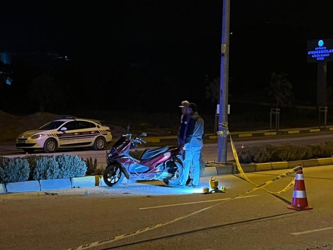 Hatay da motosiklet devrildi, 2 çocuk hayatını kaybetti 2